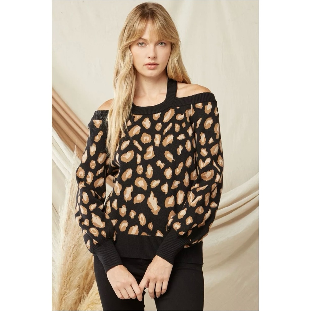 entro Women’s Halter Neck Leopard Print Sweater